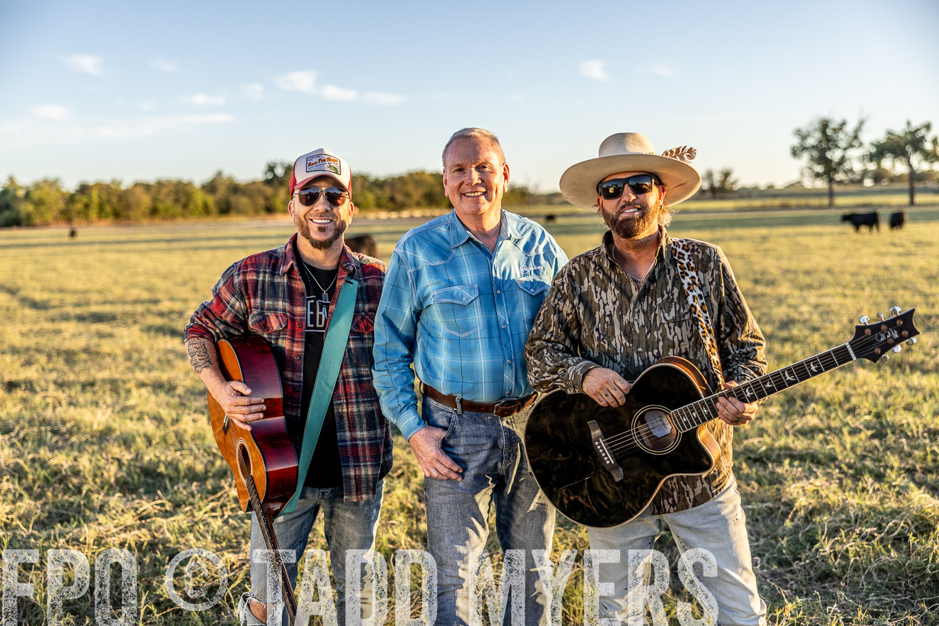TMyers_LoCash_Cameron_Oct2023-514429