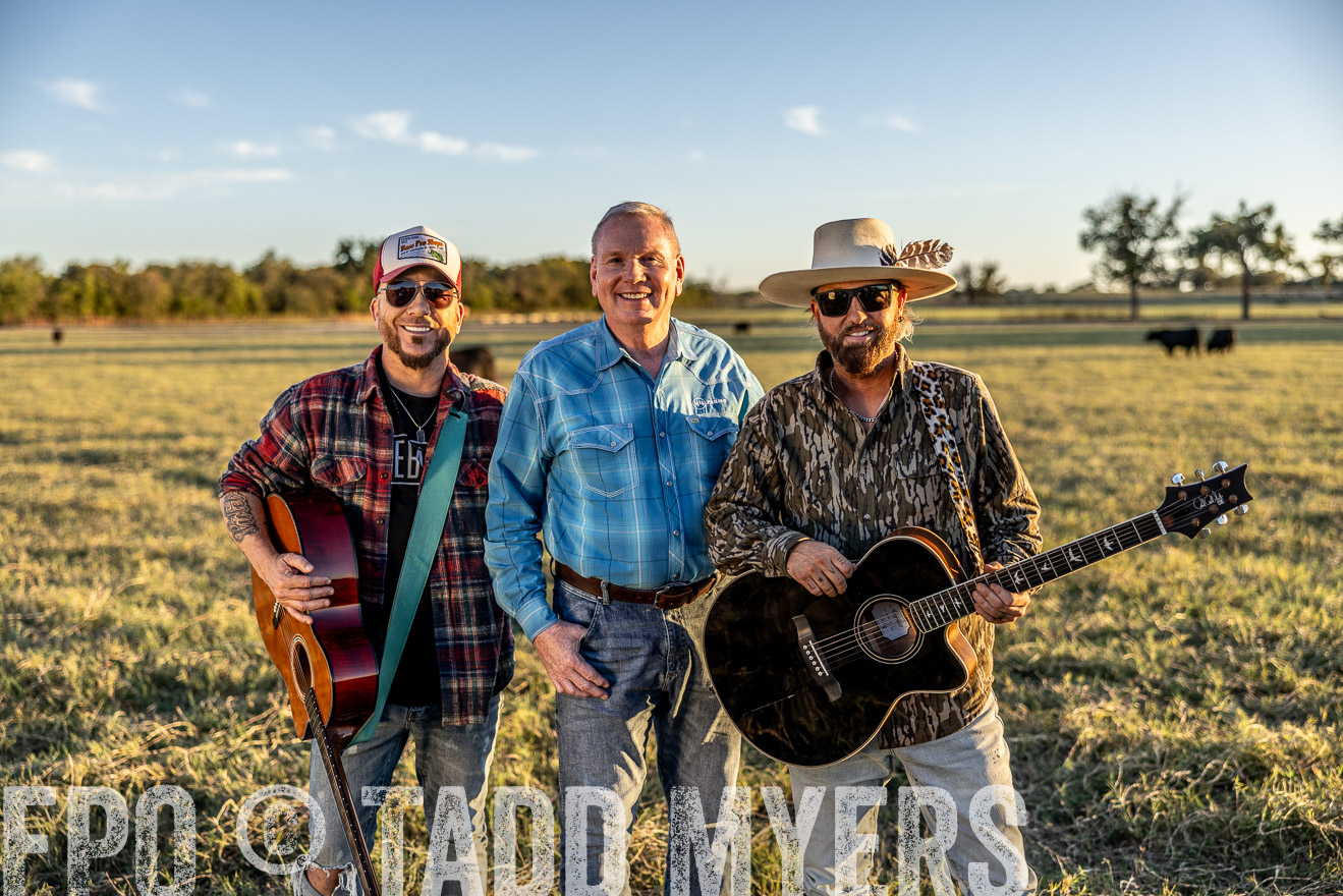 TMyers_LoCash_Cameron_Oct2023-514434