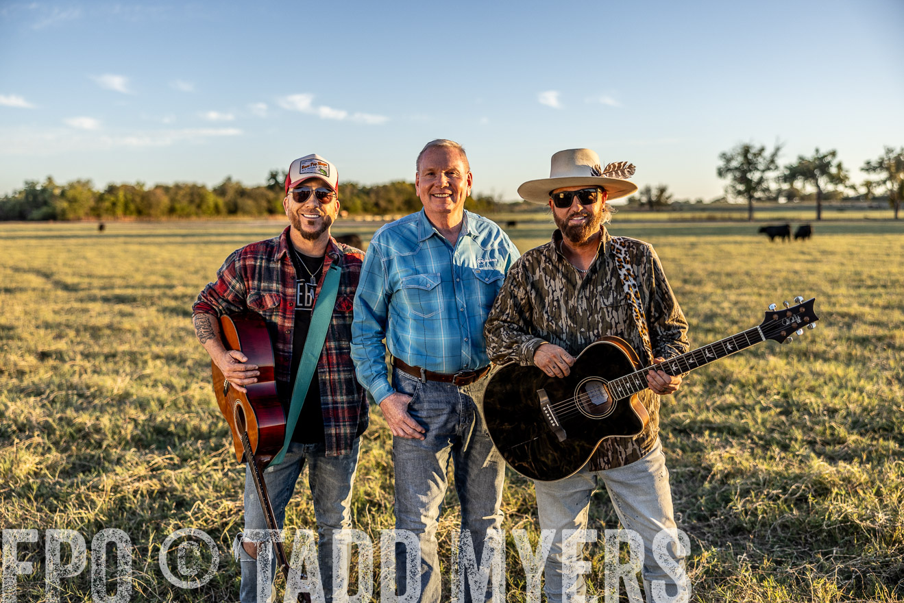 TMyers_LoCash_Cameron_Oct2023-514435