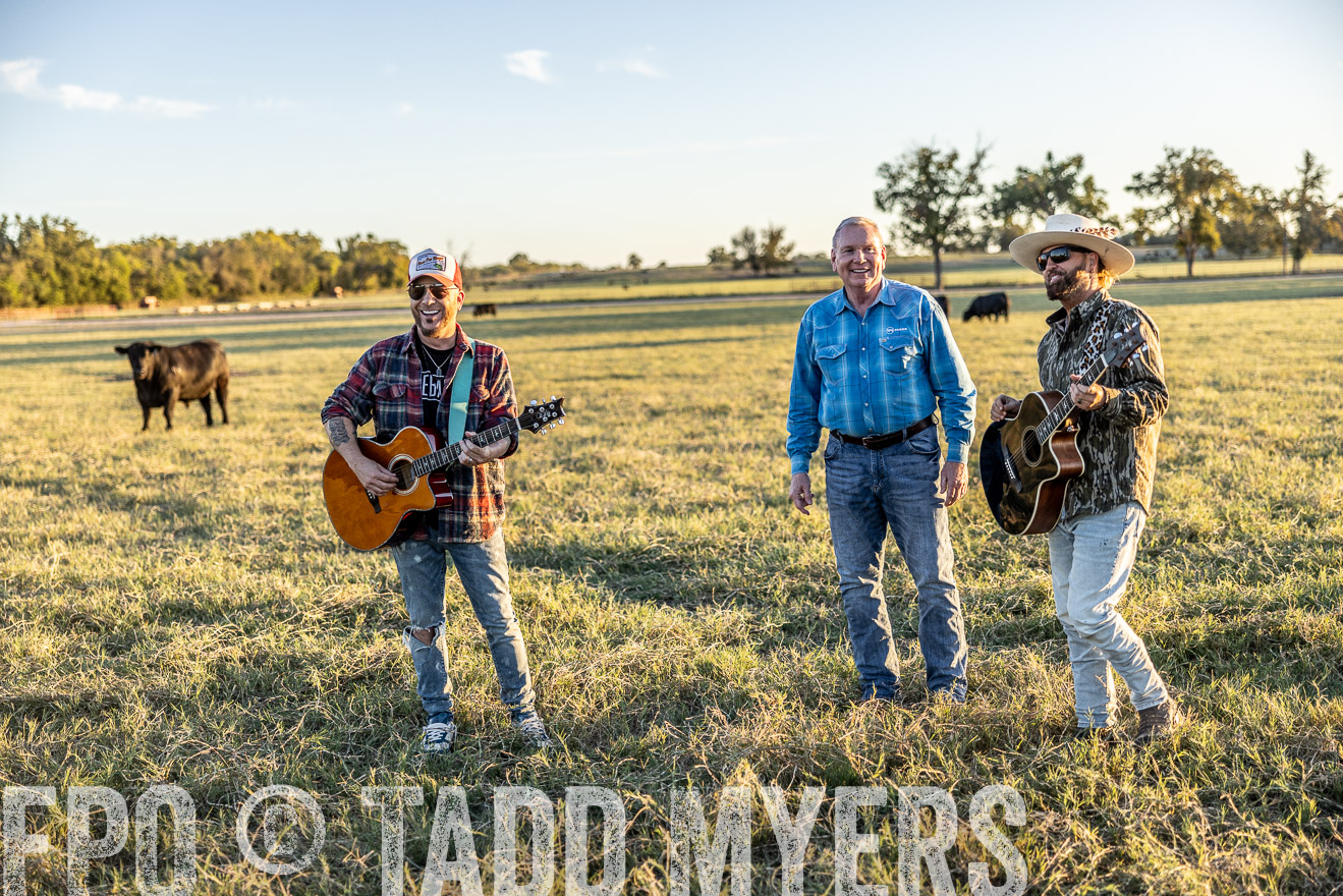 TMyers_LoCash_Cameron_Oct2023-514448