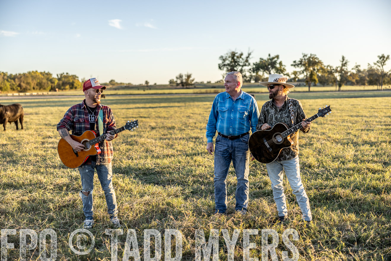 TMyers_LoCash_Cameron_Oct2023-514454