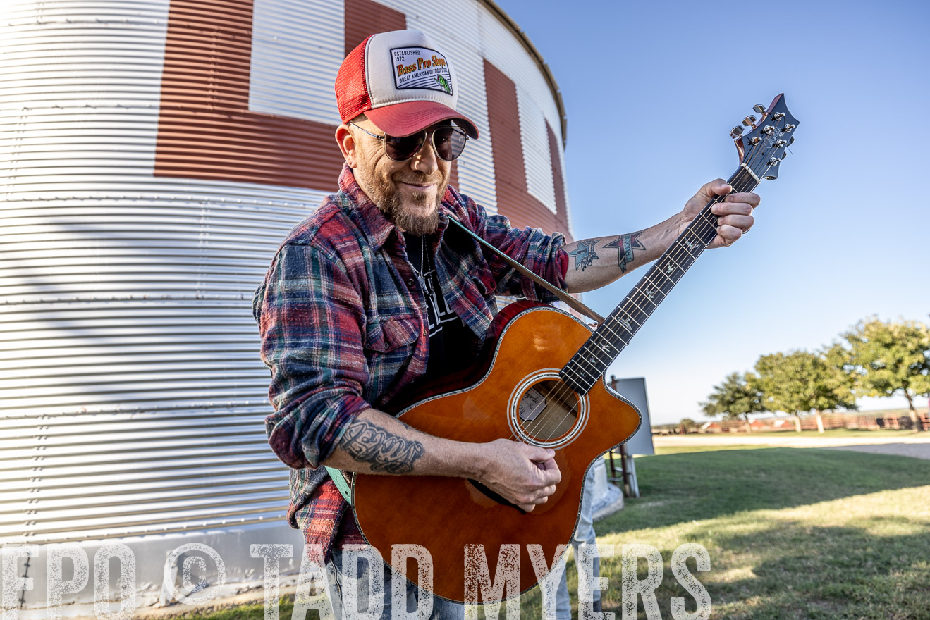 TMyers_LoCash_Cameron_Oct2023-524744