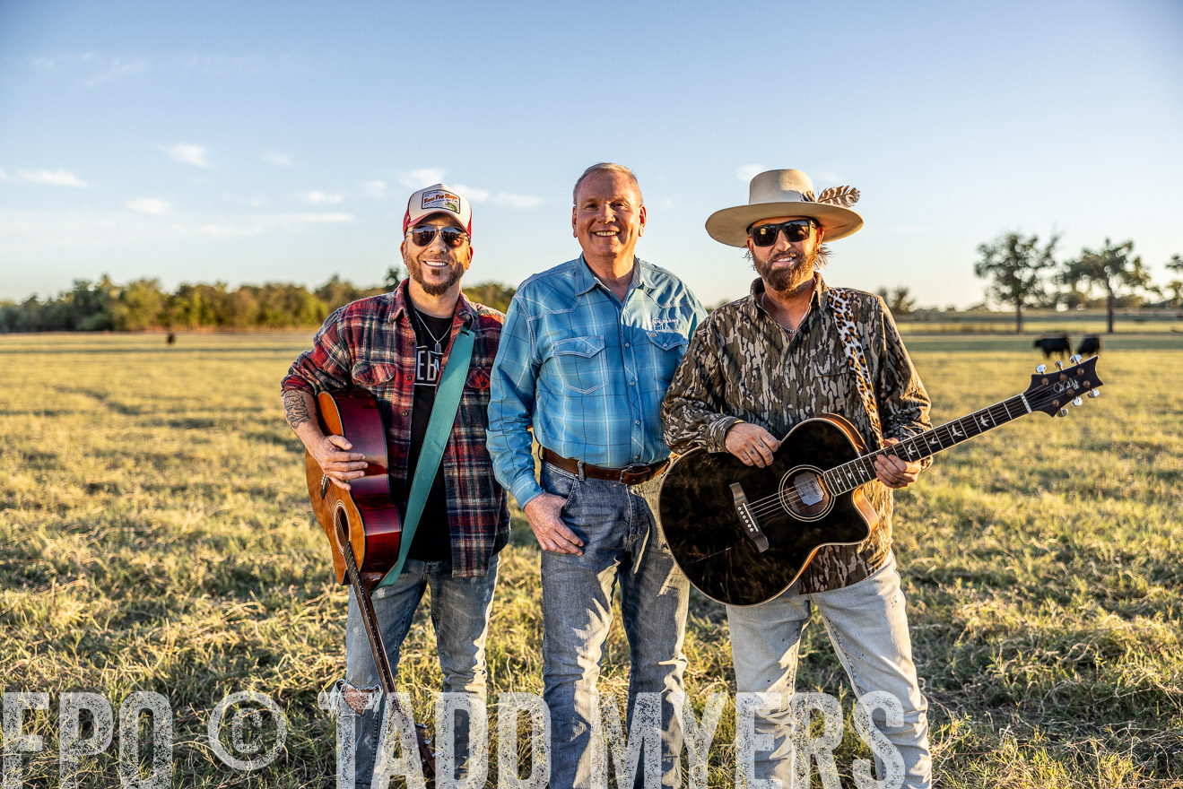 TMyers_LoCash_Cameron_Oct2023-514436