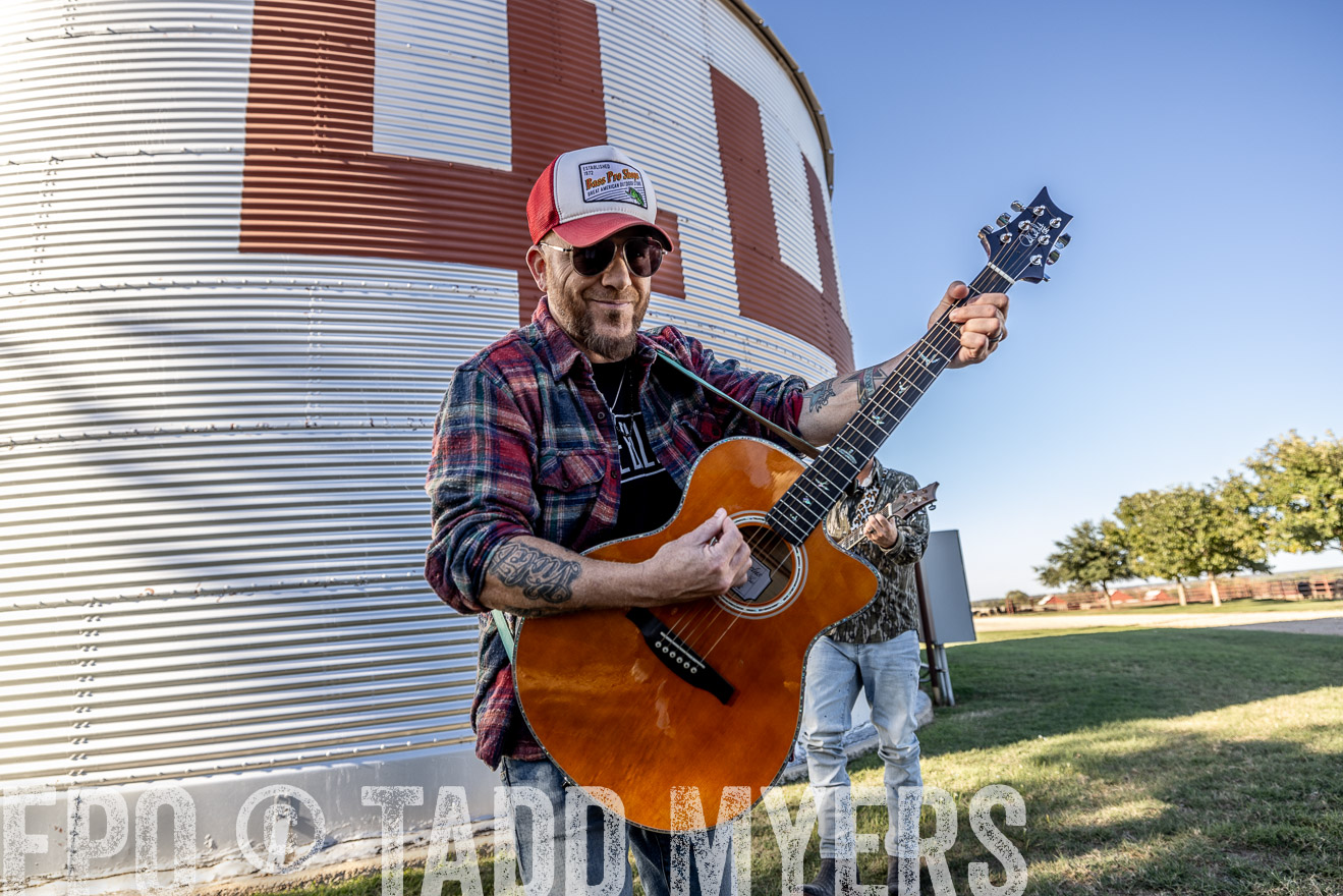 TMyers_LoCash_Cameron_Oct2023-524747