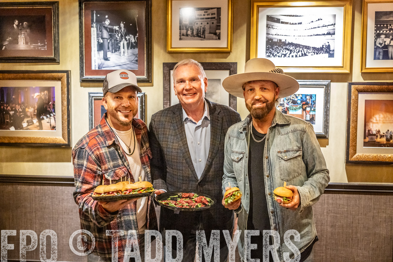TMyers_LoCashPREvent_Nashville_Nov2023-517907-Edit