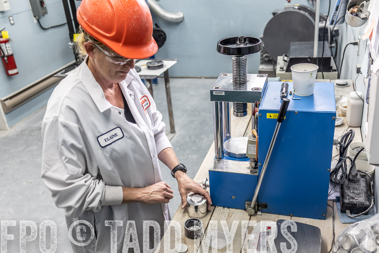 TMyers_Texada_Island_Canada_May2022--521408