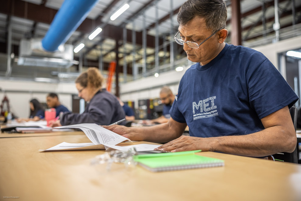 TMyers_CompassDatacenters_TSTC_RedOakTX_Day1-5220194