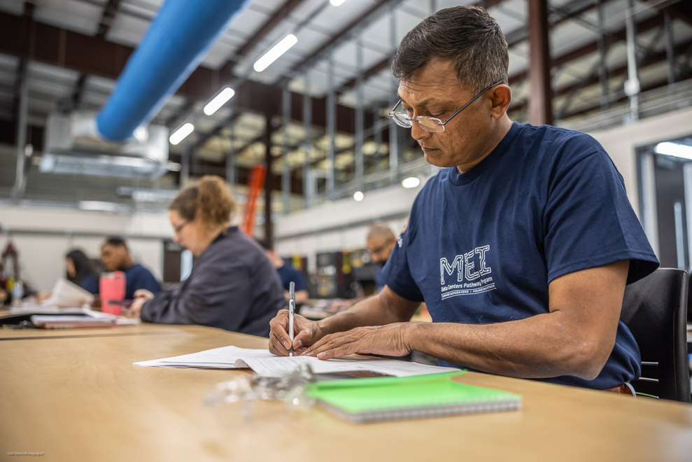 TMyers_CompassDatacenters_TSTC_RedOakTX_Day1-5220198