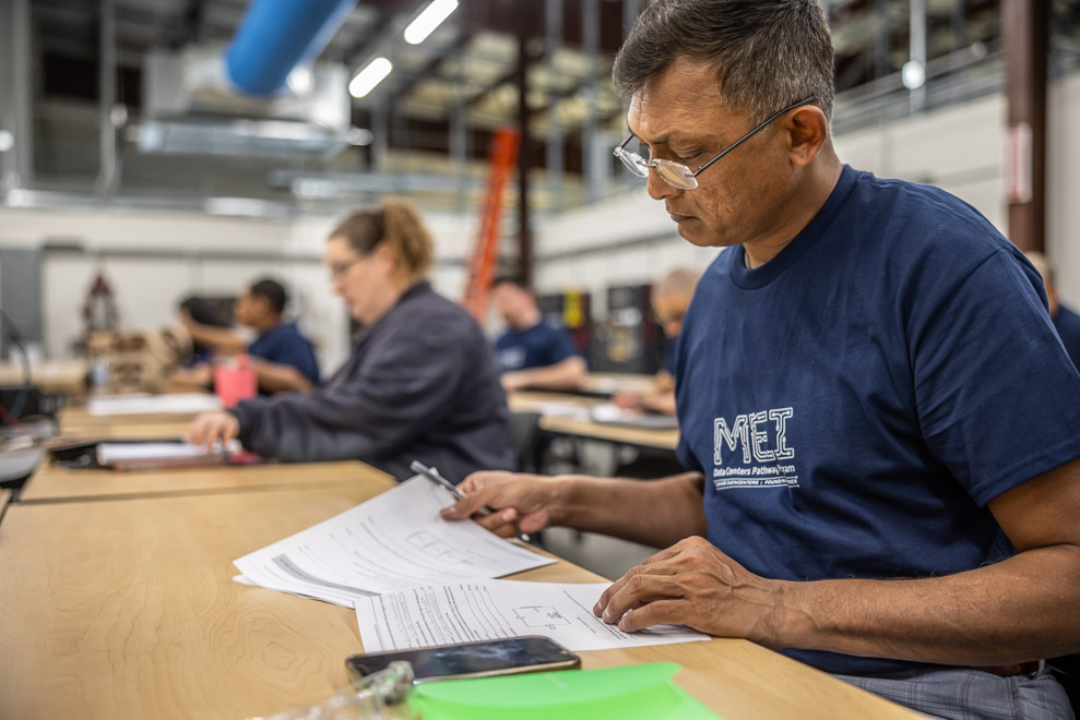 TMyers_CompassDatacenters_TSTC_RedOakTX_Day1-5220185