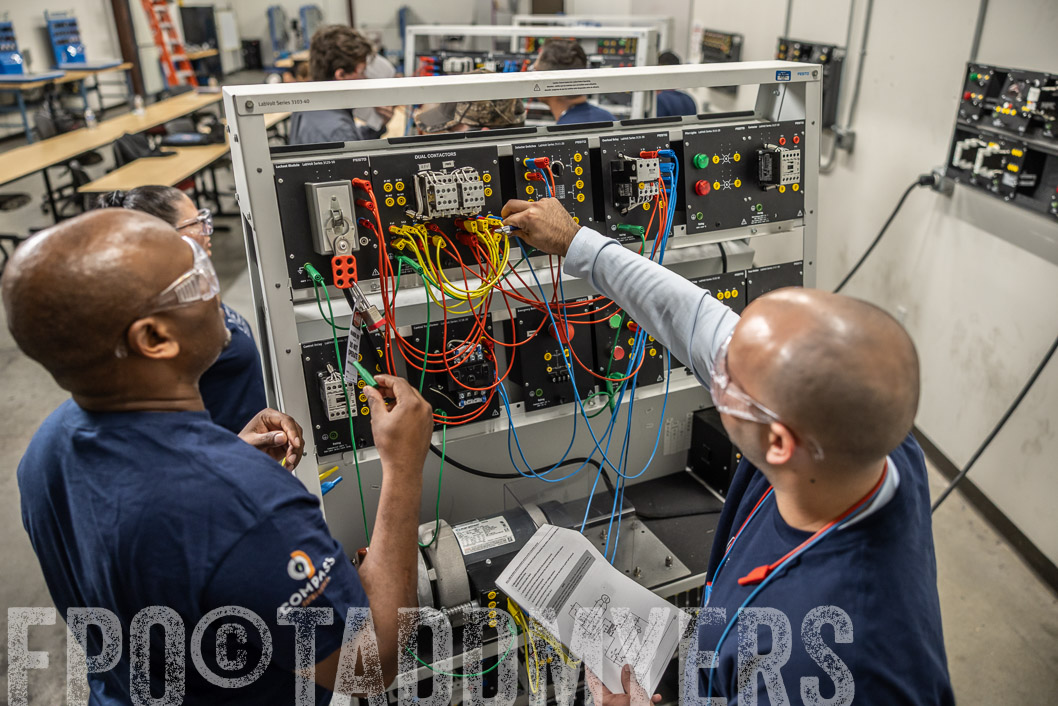 TMyers_CompassDatacenters_TSTC_RedOakTX_Day2-5221995