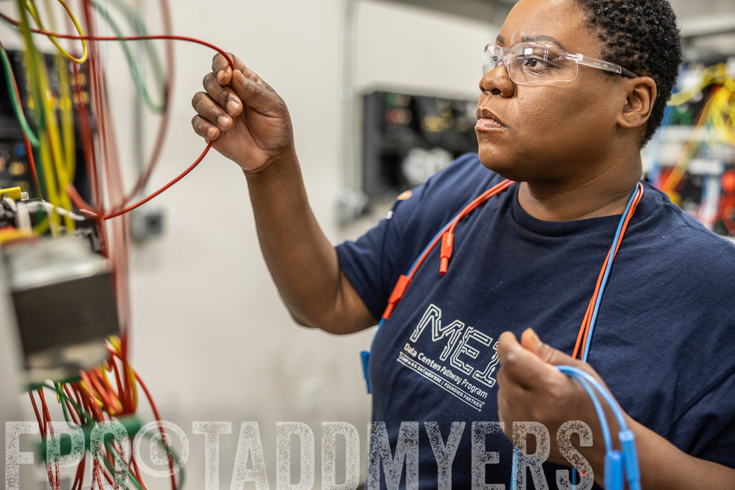 TMyers_CompassDatacenters_TSTC_RedOakTX_Day2-5222110