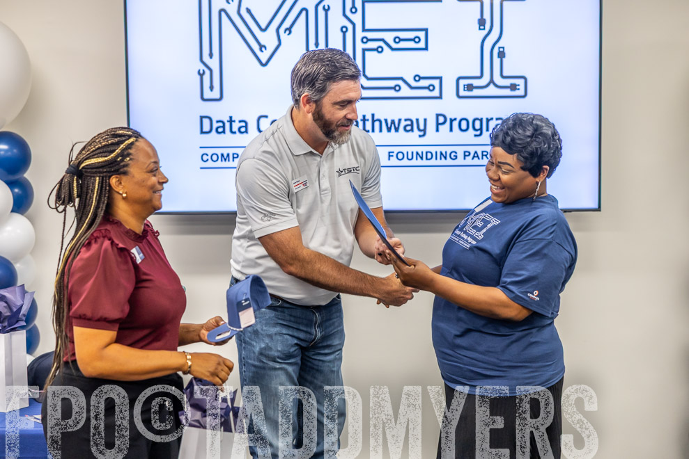 TMyers_CompassDatacenters_TSTC_RedOakTX_Day4-5226322