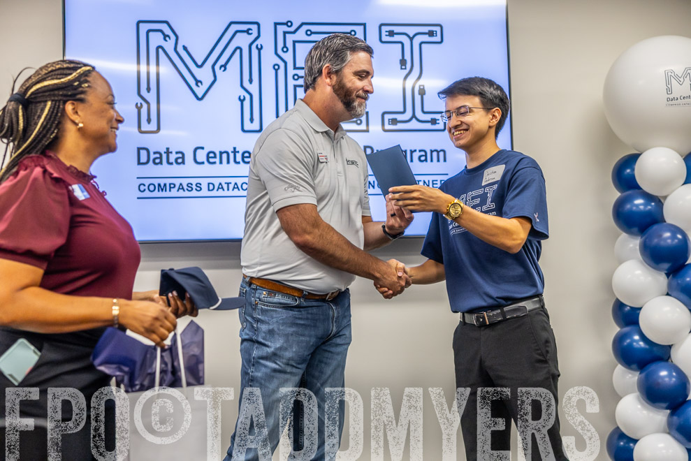 TMyers_CompassDatacenters_TSTC_RedOakTX_Day4-5226401