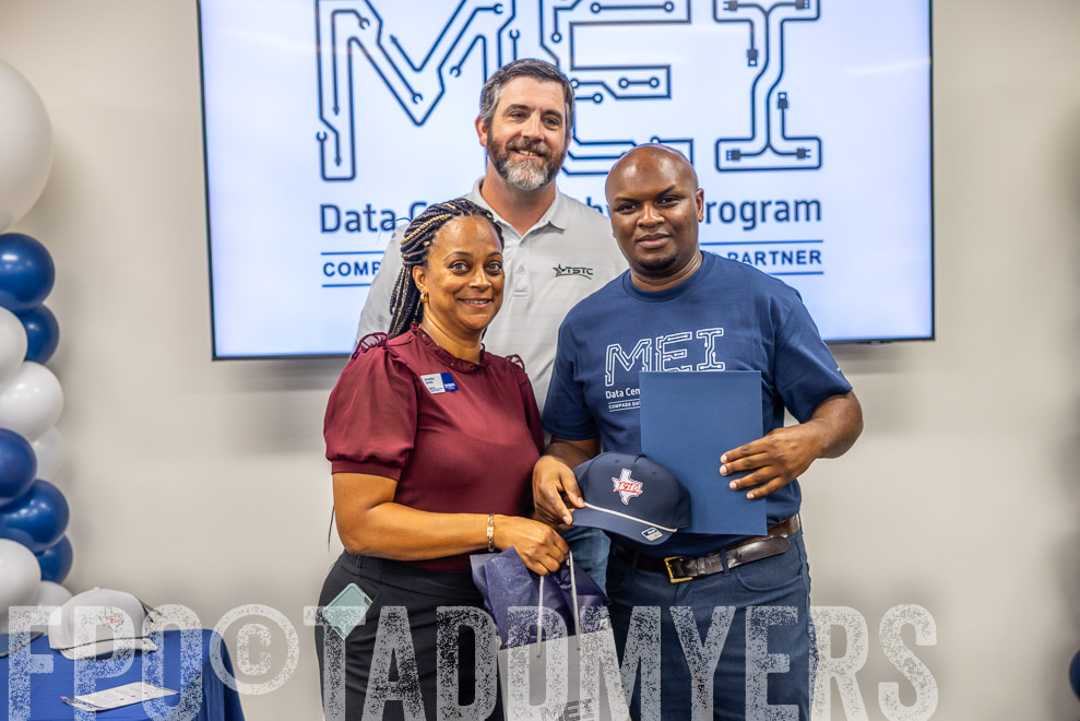 TMyers_CompassDatacenters_TSTC_RedOakTX_Day4-5226429