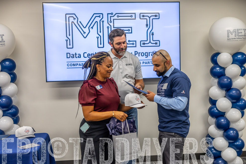 TMyers_CompassDatacenters_TSTC_RedOakTX_Day4-5226440
