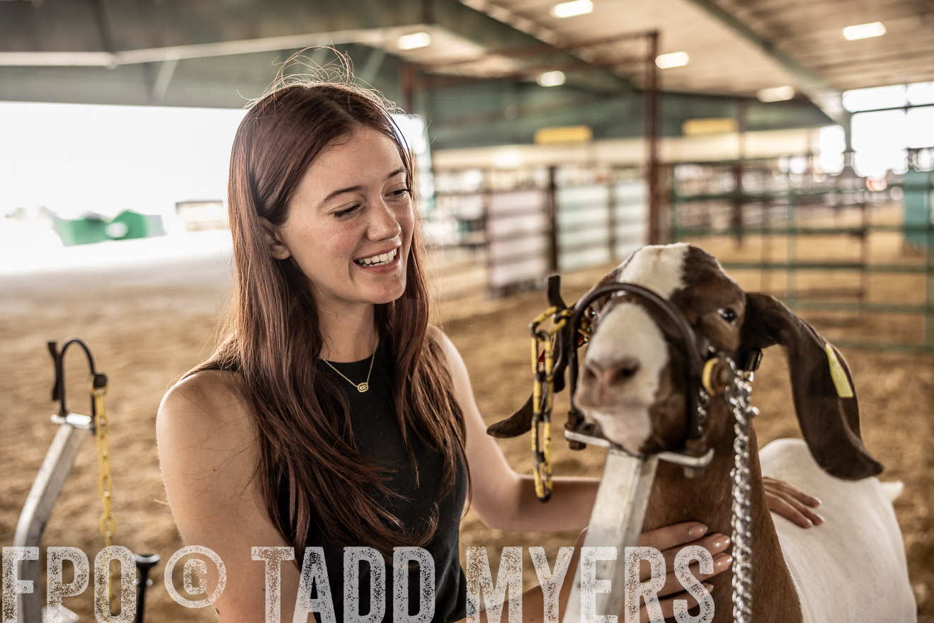 TMyers_PlotTwist_HEB_ConroeTX_April2024-516953