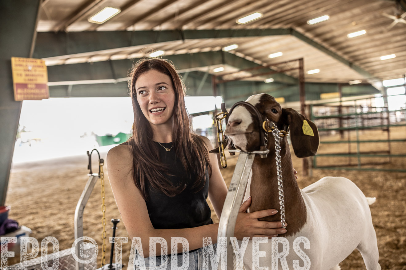 TMyers_PlotTwist_HEB_ConroeTX_April2024-516960