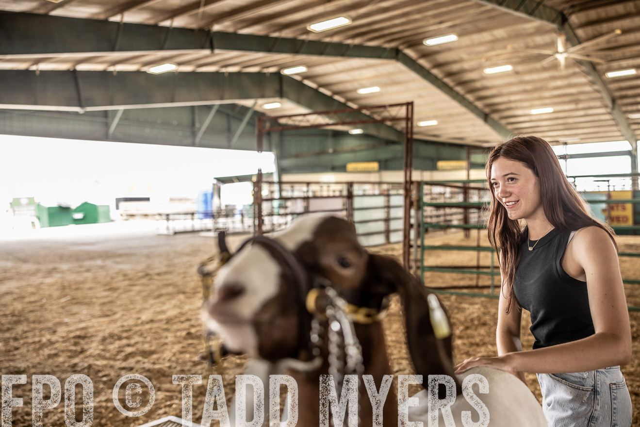 TMyers_PlotTwist_HEB_ConroeTX_April2024-517232