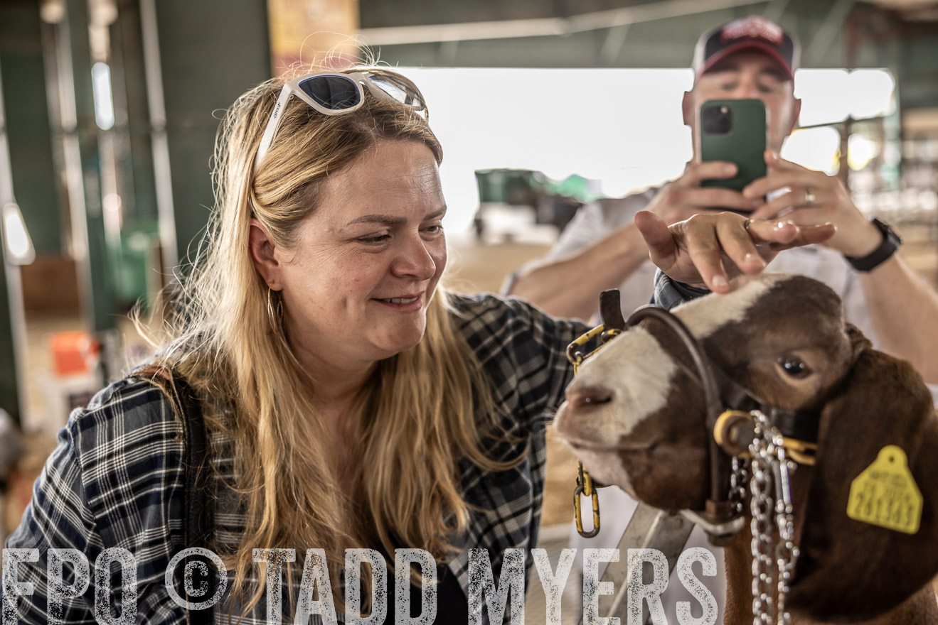 TMyers_PlotTwist_HEB_ConroeTX_April2024-517270