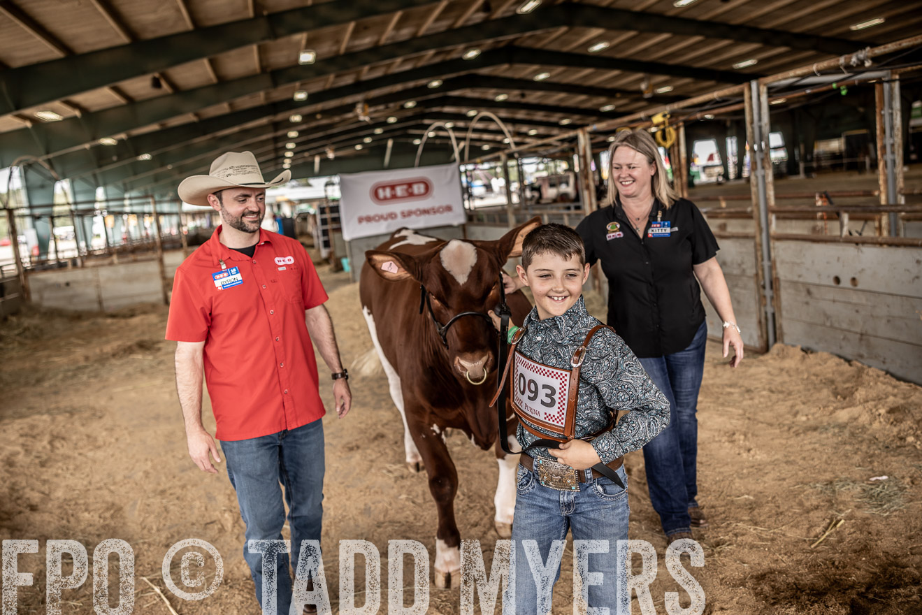 TMyers_PlotTwist_HEB_ConroeTX_April2024-518500