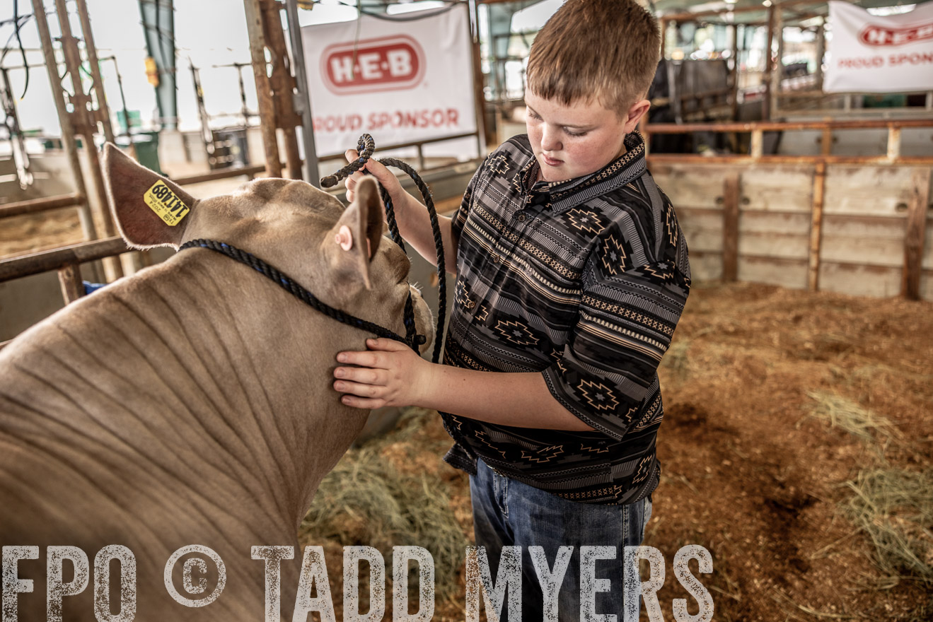 TMyers_PlotTwist_HEB_ConroeTX_April2024-516843-Edit